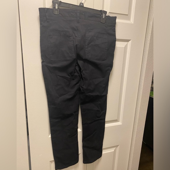 NWT Kenneth Cole Reaction Women’s Black Slim-Fit Stretch Dress Pants Size 32x30 - Picture 2 of 11